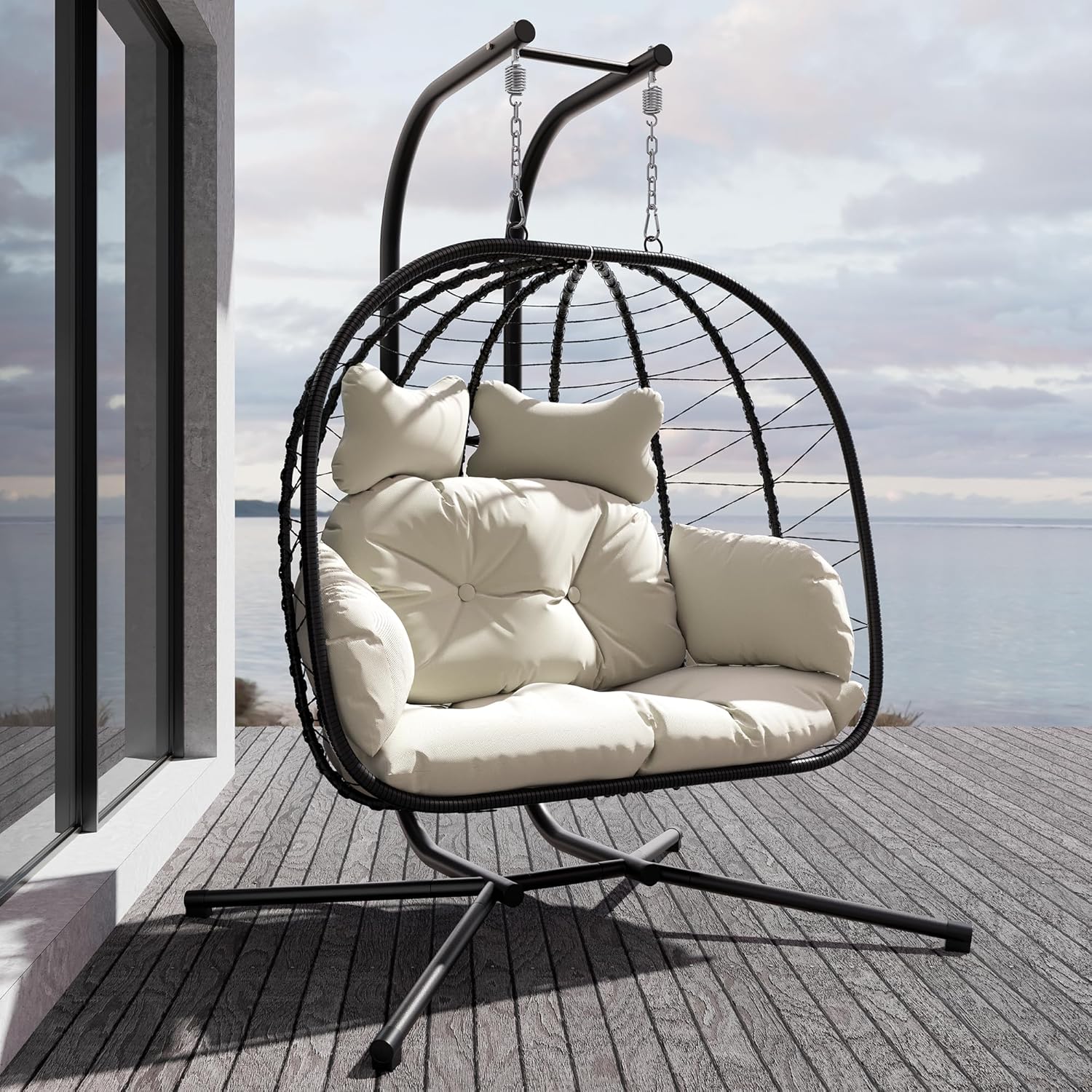 The Egg Chair™ (700 lbs / 317 kg capacity)